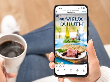 Au Vieux Duluth Post